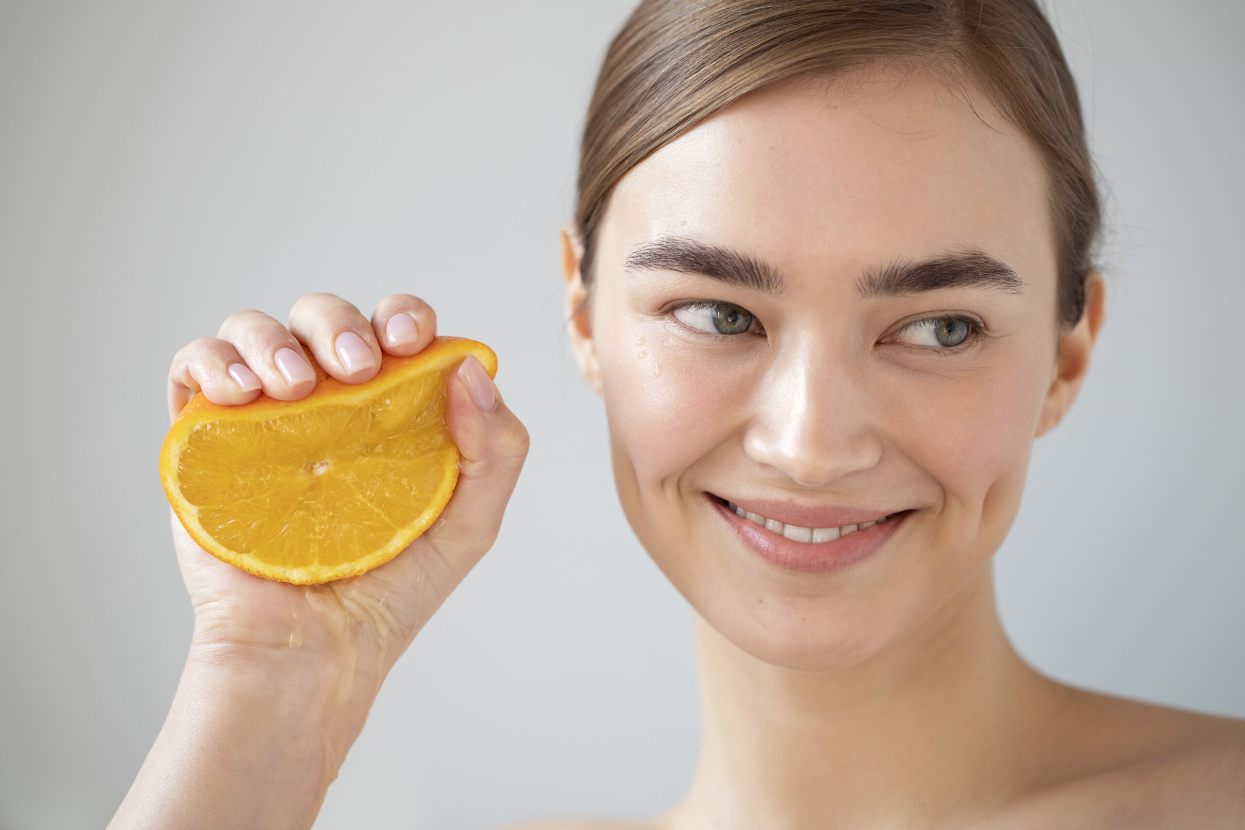 Vitamin C - vit c - vit c in skincare - alpha arbutin - niacinamide - kojic acid - skinsavvy